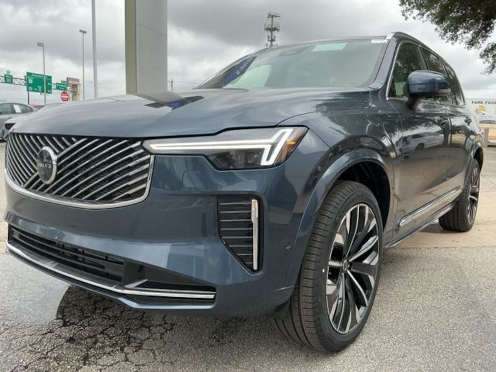 New 2026 Volvo XC90 plug-in hybrid T8 Plus 6-Seater SUV