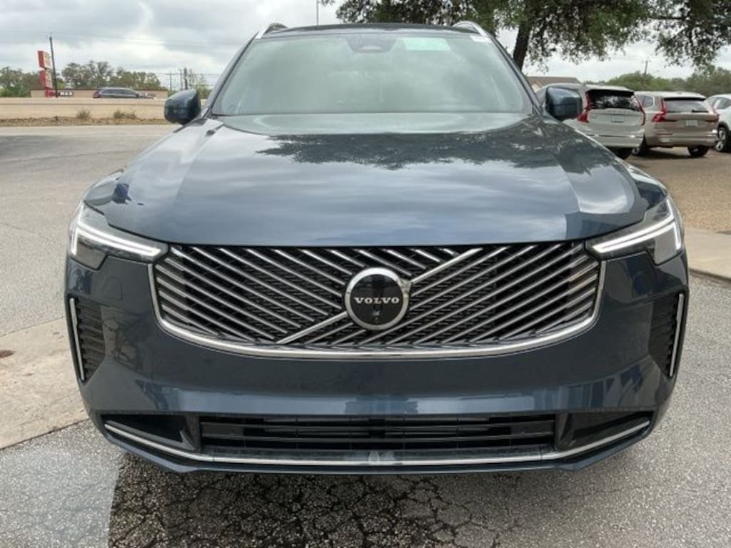 New 2026 Volvo XC90 plug-in hybrid T8 Plus 6-Seater SUV
