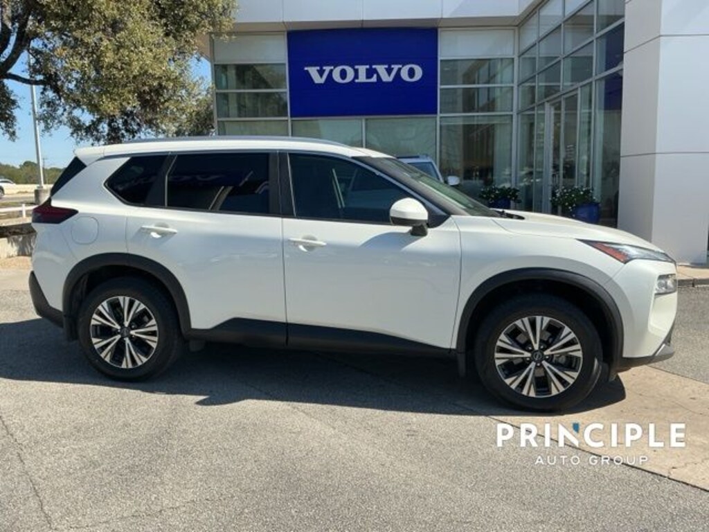 Used 2023 Nissan Rogue SV SUV