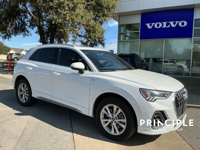 2024 Audi Q3 S Line Premium's photo