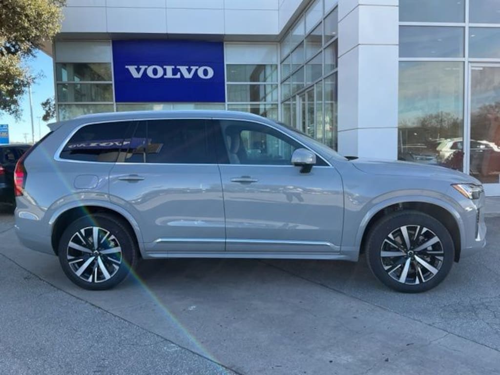 New 2026 Volvo XC90 B6 Core SUV