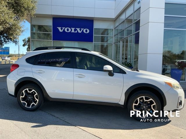 2016 Subaru Crosstrek 2.0i Premium photo 2