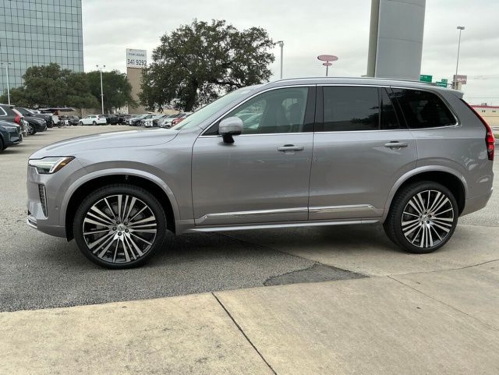 New 2026 Volvo XC90 B6 Plus 7-Seater SUV