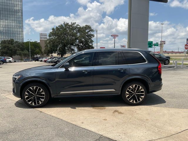 2026 Volvo XC90 Plus photo 4