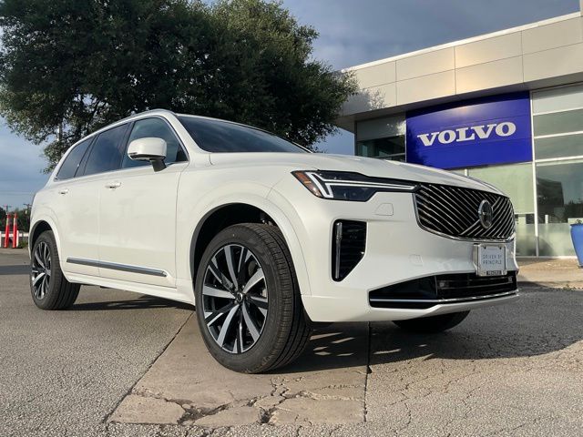 2026 Volvo XC90 B5 Core Bright 4WD's photo