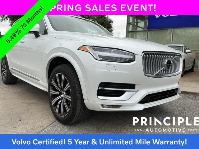 2023 Volvo XC90 B5 Plus 4WD's photo