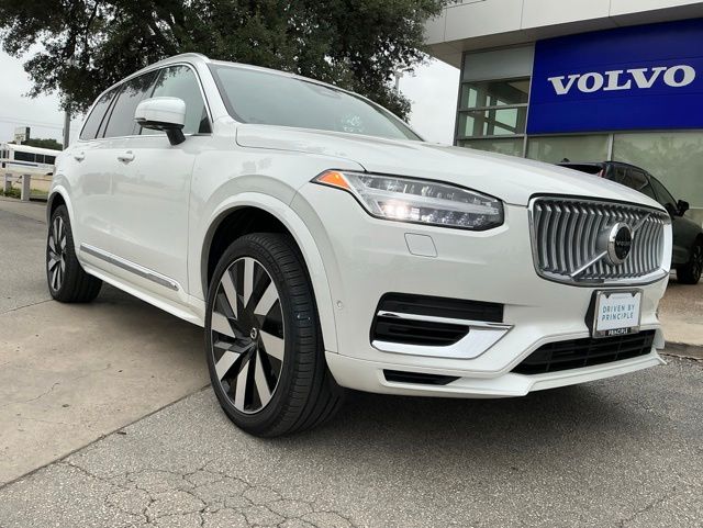2024 Volvo XC90 T8 Recharge Plus Bright Theme 7-Seat 4WD's photo