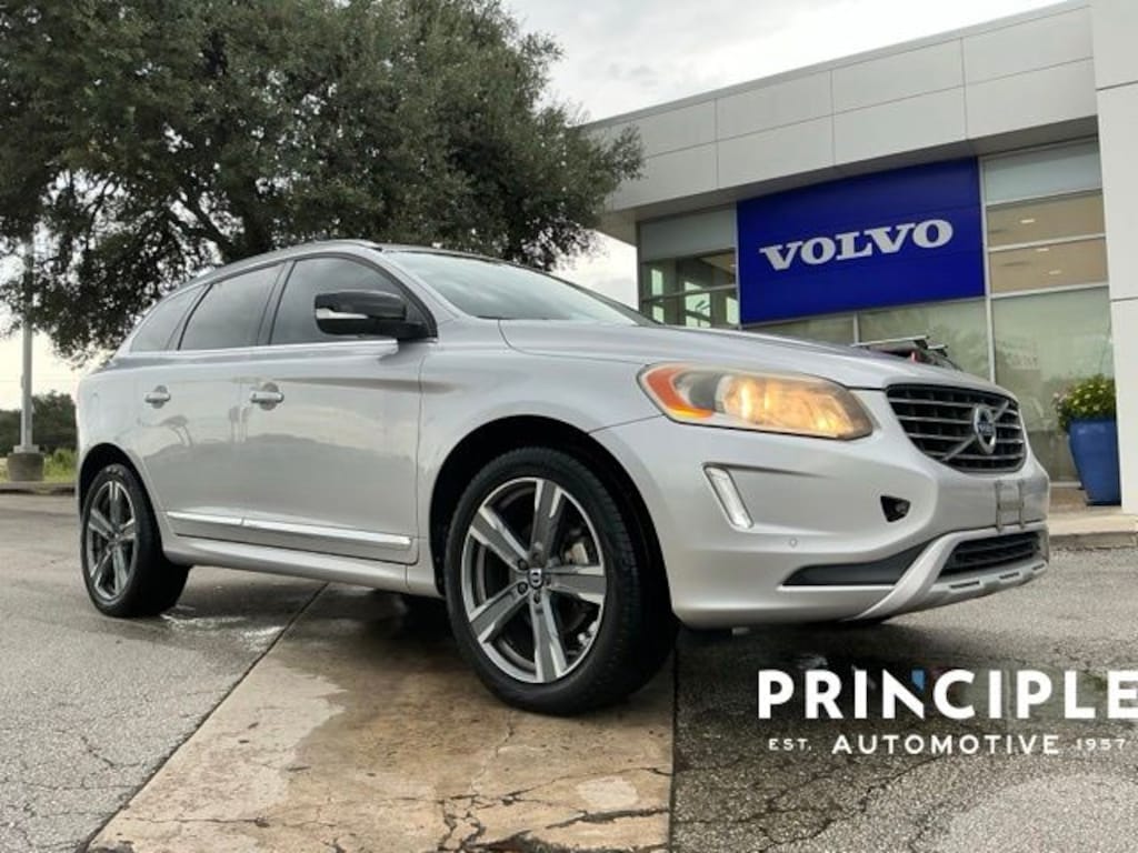 Used 2017 Volvo XC60 T5 Dynamic SUV