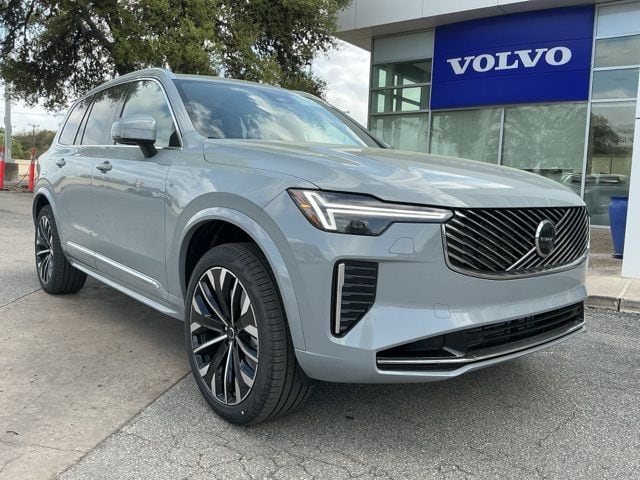 New 2026 Volvo XC90 plug-in hybrid T8 Core