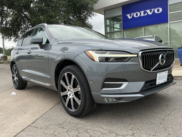 2025 Volvo XC60 T8 Ultra Dark AWD's photo