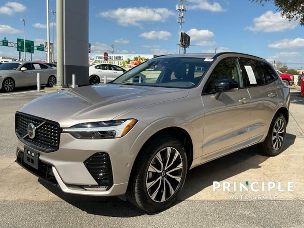 Certified 2025 Volvo XC60 B5 Plus SUV