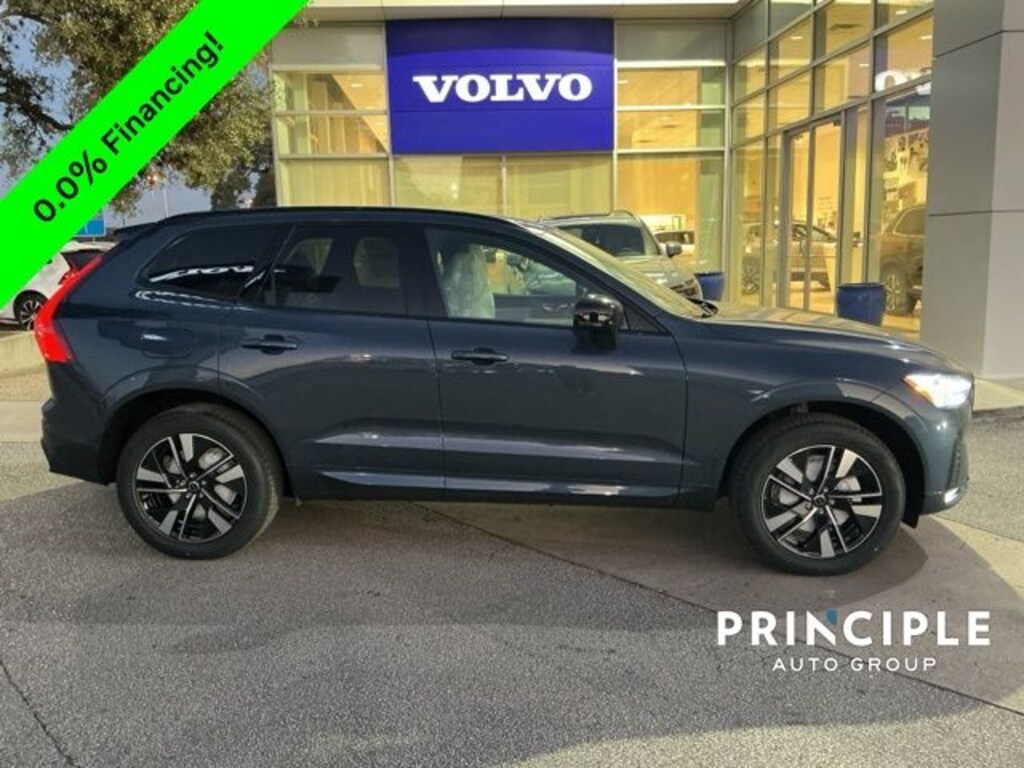 New 2026 Volvo XC60 B5 Core SUV