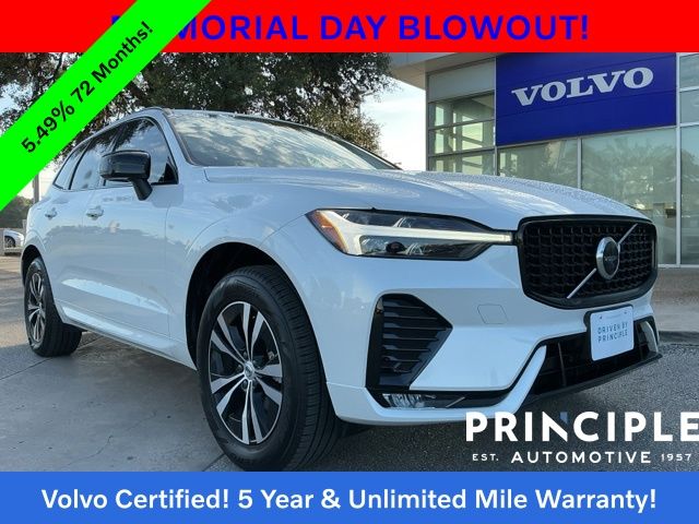 2025 Volvo XC60 B5 Core Dark AWD's photo