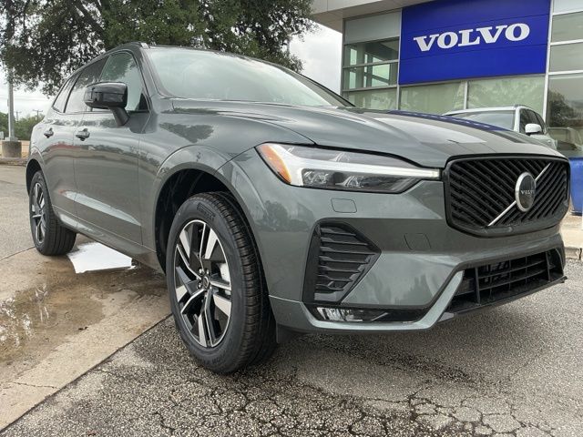 New 2026 Volvo XC60 B5 Core