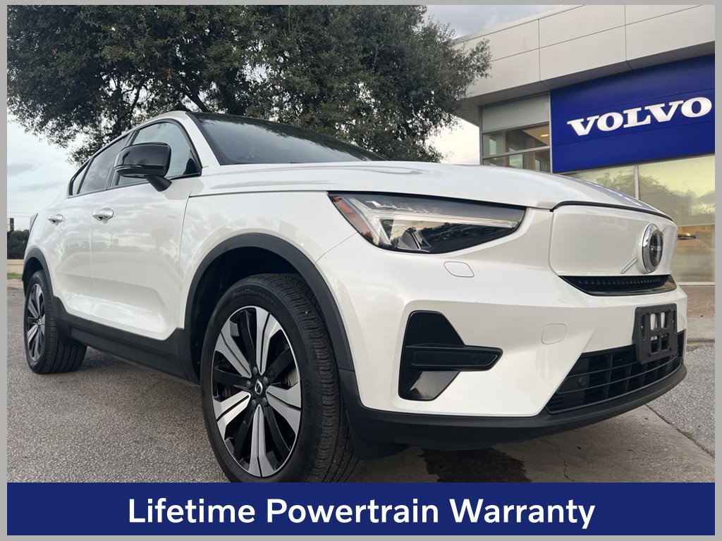 2023 Volvo C40
