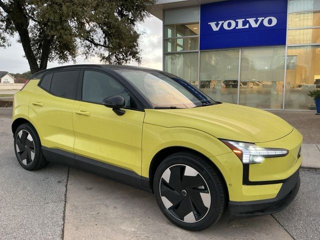 2025 Volvo EX30 Ultra's photo