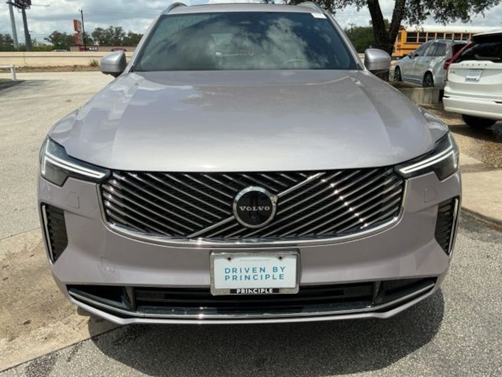 New 2026 Volvo XC90 plug-in hybrid T8 Plus 7-Seater SUV