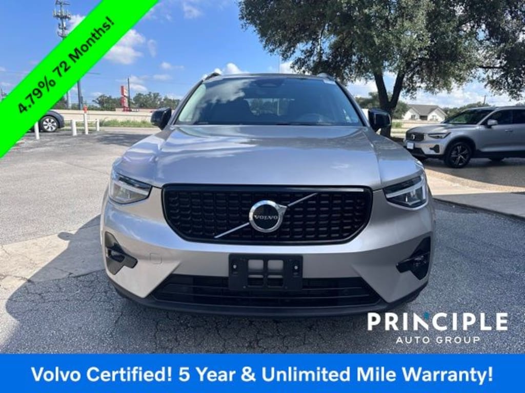 Certified 2023 Volvo XC40 B4 Plus Dark Theme SUV