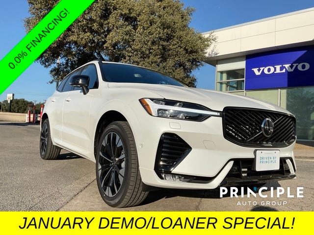 2026 Volvo XC60 Plus's photo