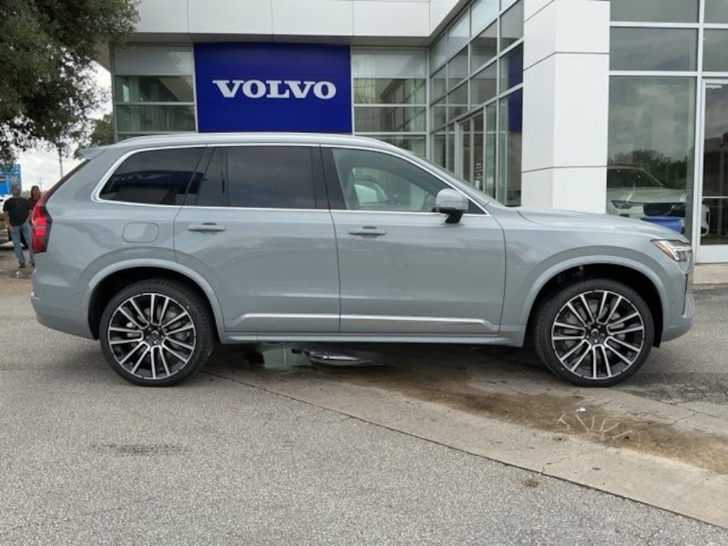 New 2026 Volvo XC90 B6 Plus 7-Seater SUV