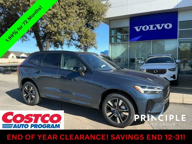 2026 Volvo XC60 Core's photo