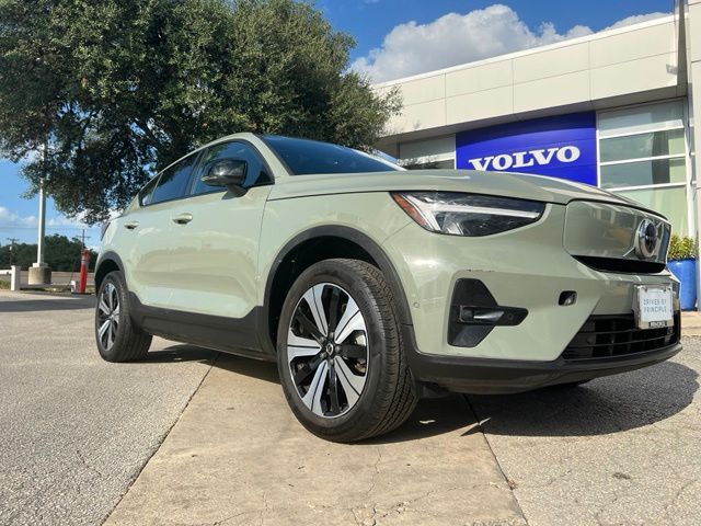 2023 Volvo C40 Recharge Pure Electric