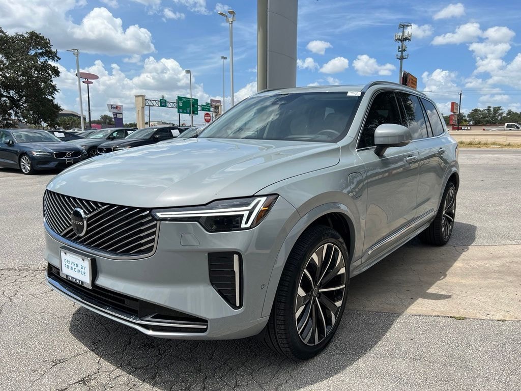 New 2026 Volvo XC90 plug-in hybrid T8 Ultra 7-Seater SUV