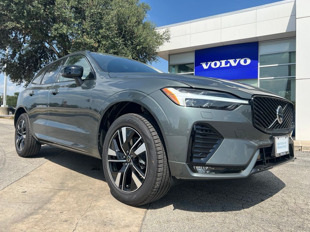 New 2027 Volvo XC60 B5 Core