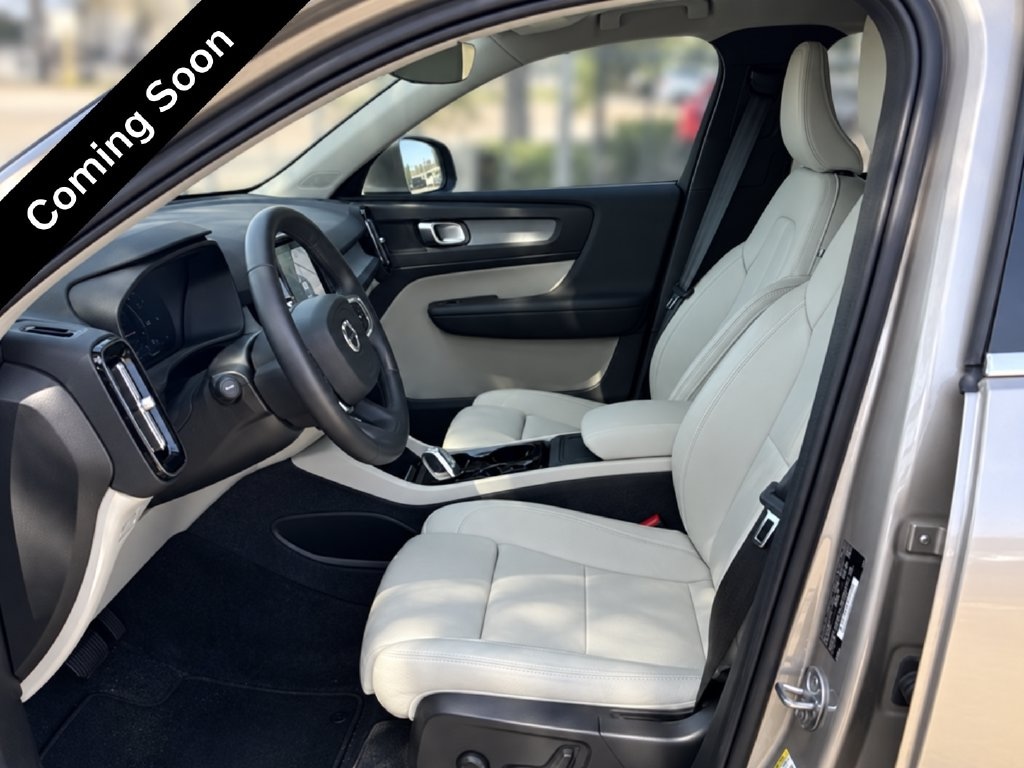 Certified 2024 Volvo XC40 B5 Plus Bright Theme SUV