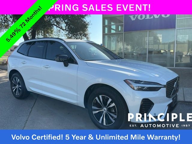 2025 Volvo XC60 B5 Core Dark AWD's photo