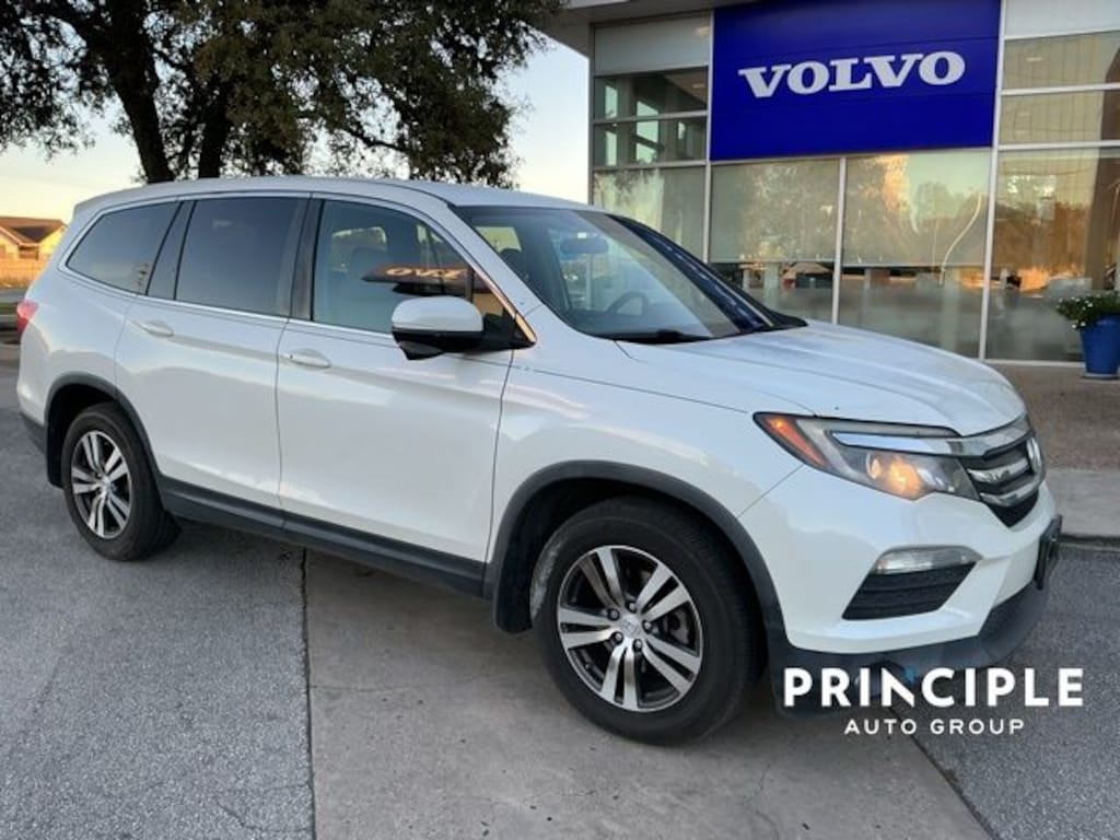 Used 2017 Honda Pilot EX SUV