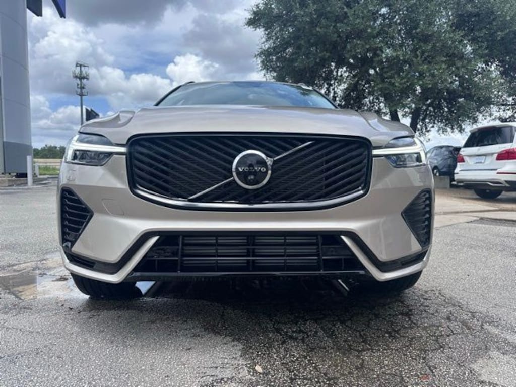 Certified 2026 Volvo XC60 Plug-In Hybrid T8 Ultra SUV