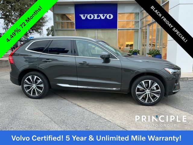 2022 Volvo XC60 Inscription R-Design Expression T8 Momentum B5 photo 2