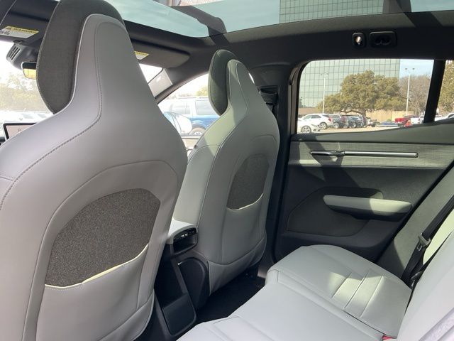 2026 Volvo EX30 Ultra - Photo 25