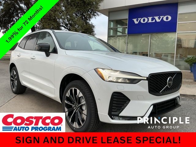 2026 Volvo XC60 Plus's photo