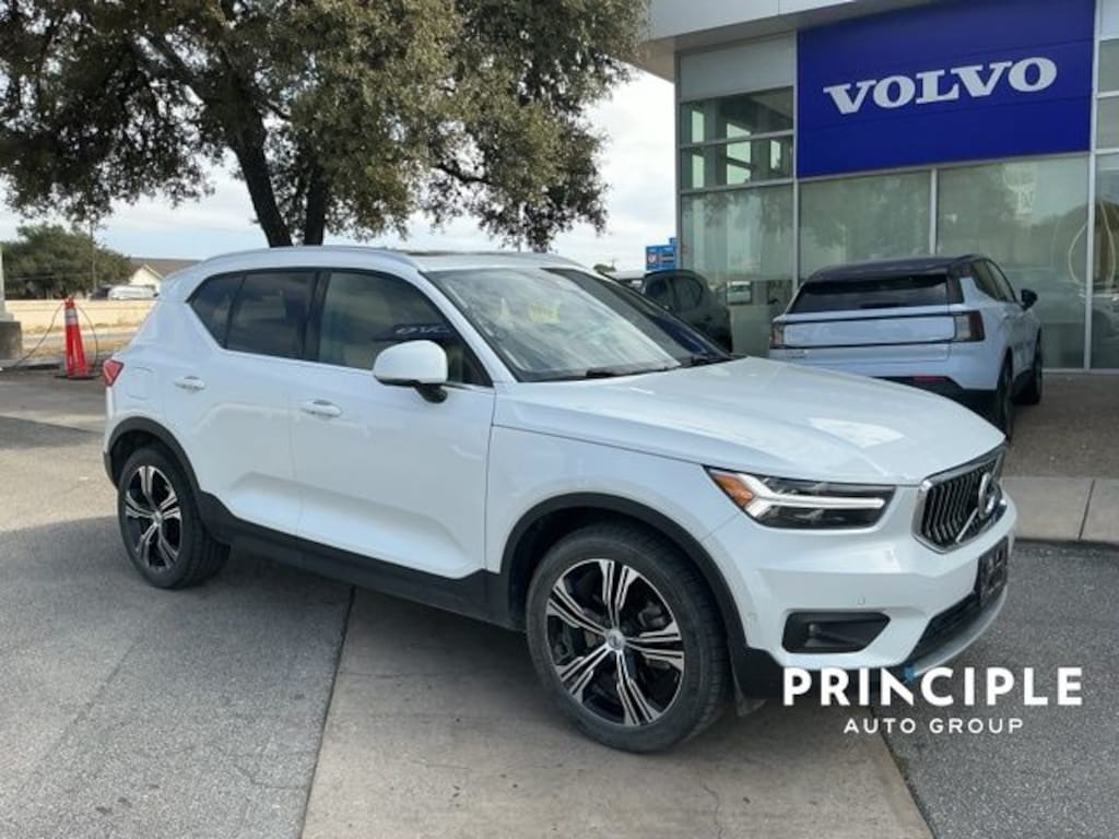 Used 2019 Volvo XC40 T5 Inscription SUV