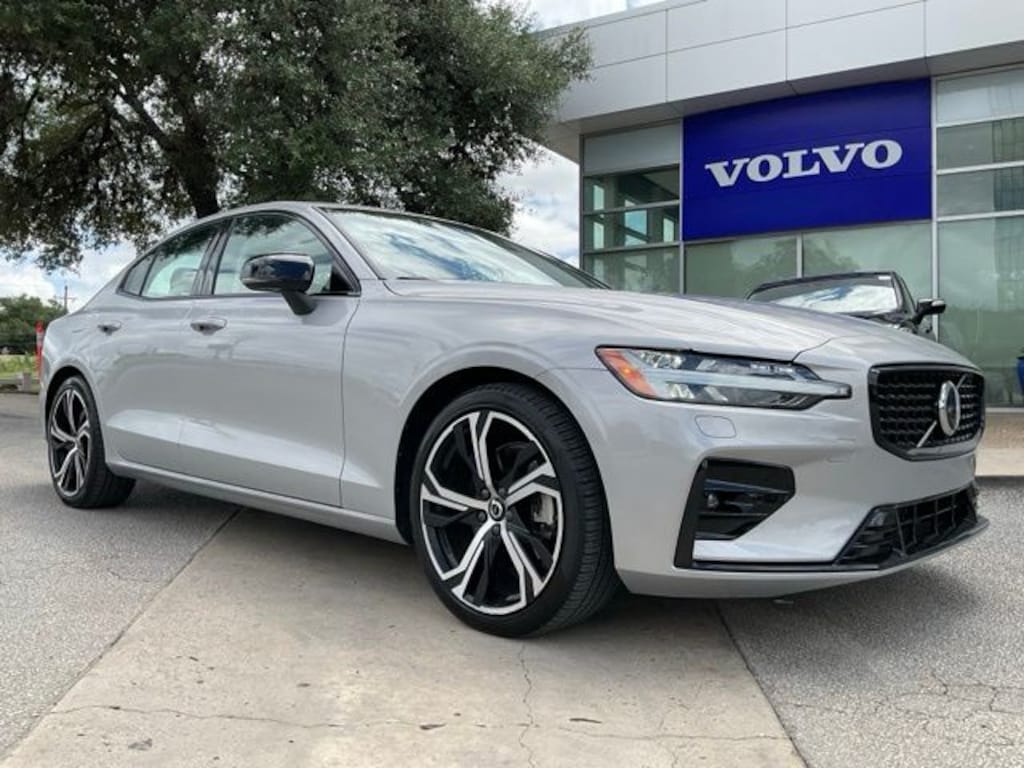 Certified 2024 Volvo S60 B5 Core Dark Theme Sedan