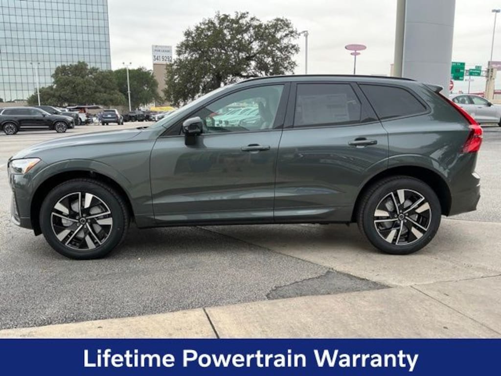 New 2026 Volvo XC60 B5 Core SUV