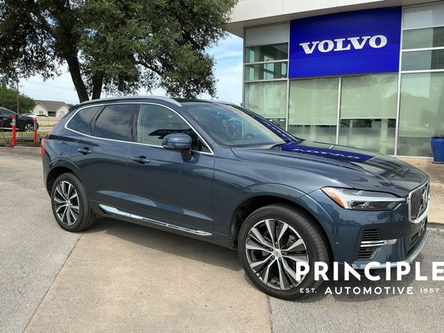 2022 Volvo XC60 T8 Recharge Inscription Exprs Ex Rng AWD's photo