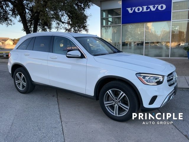 2020 Mercedes-Benz GLC GLC300's photo