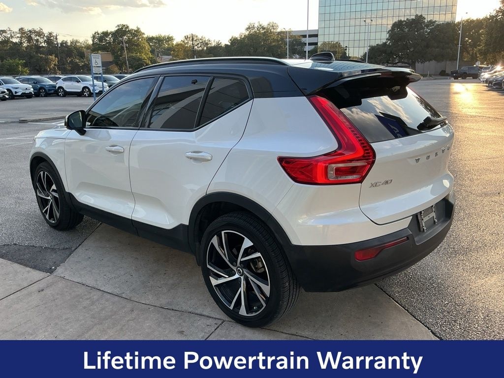 Certified 2022 Volvo XC40 R-Design SUV