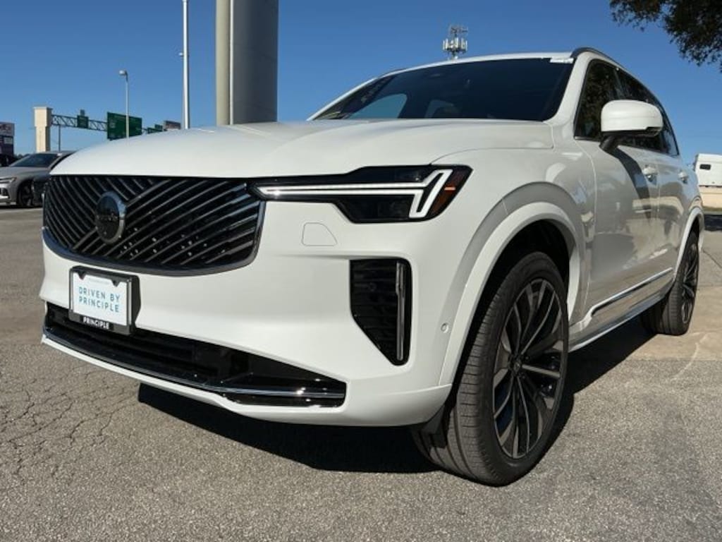New 2026 Volvo XC90 B5 Plus 6-Seater SUV