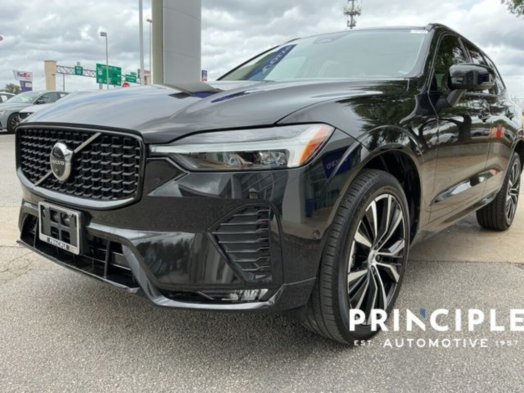 Used 2023 Volvo XC60 B5 Plus Dark Theme SUV