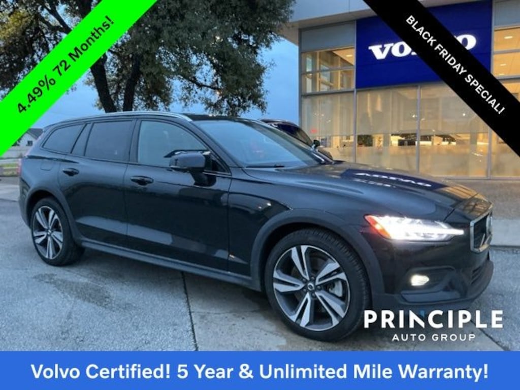 Certified 2025 Volvo V60 Cross Country B5 Plus Wagon