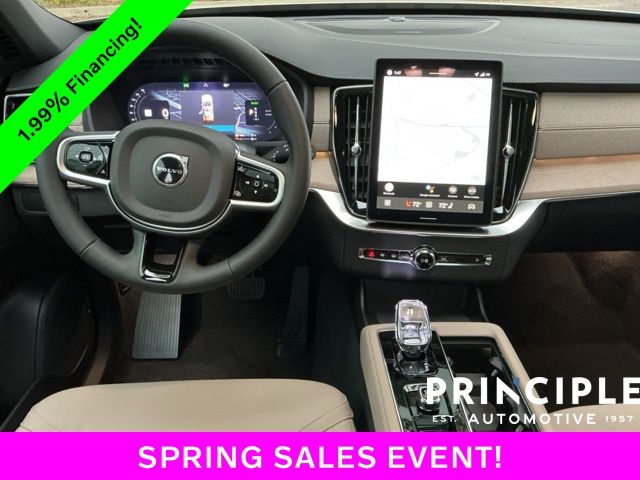 2026 Volvo XC90 Plus - Photo 14