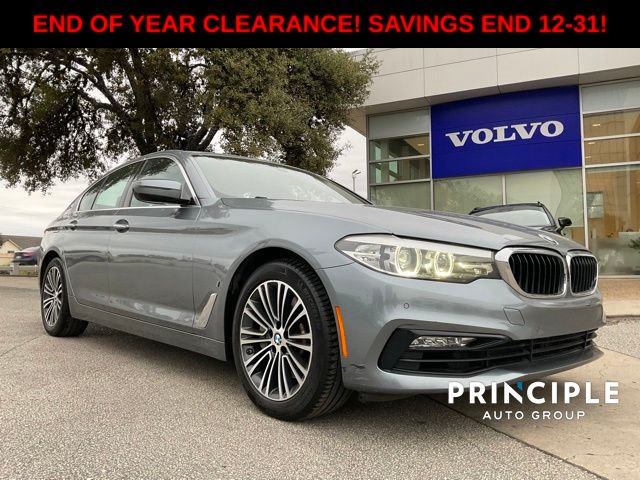 2018 BMW 5 Series 530e's photo