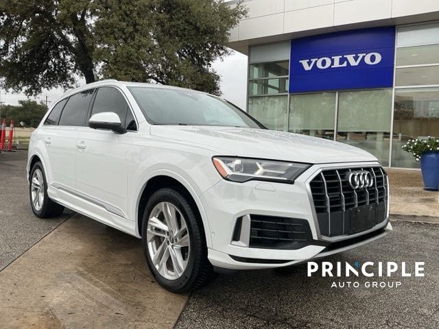 2020 Audi Q7 Premium Plus's photo