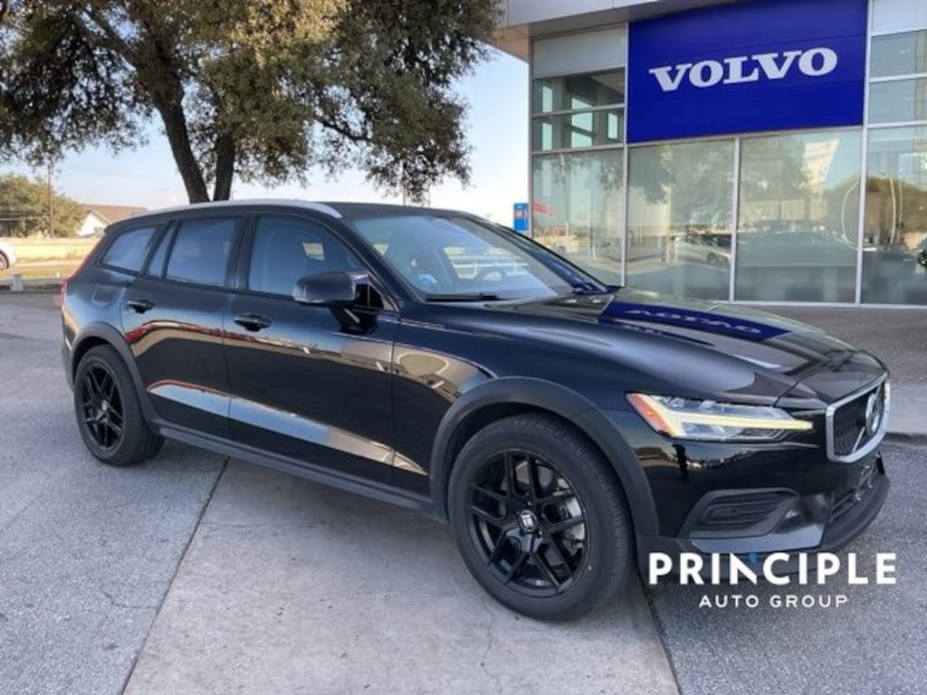 Used 2020 Volvo V60 Cross Country T5 Wagon