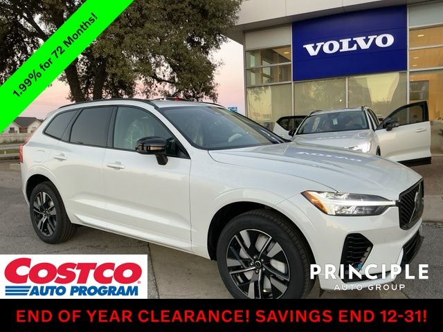 2026 Volvo XC60 Core's photo