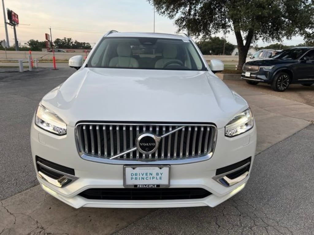 Certified 2025 Volvo XC90 B5 Plus SUV